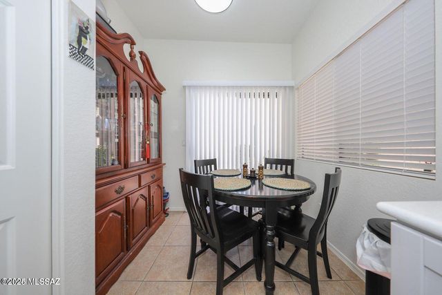 4937 N Valle Road, Tucson, AZ 85750