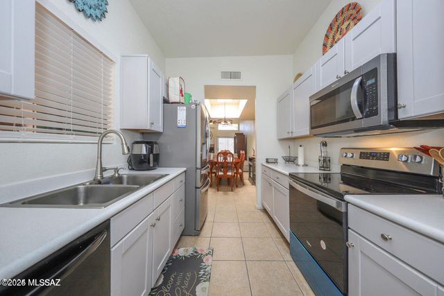 4937 N Valle Road, Tucson, AZ 85750