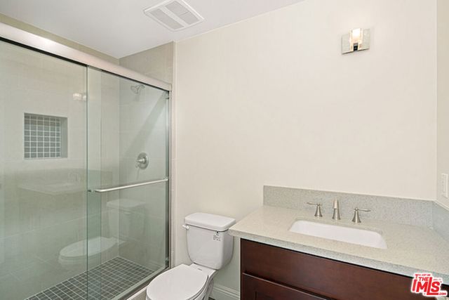 14403 Tiara Street 5, Van Nuys, CA 91401