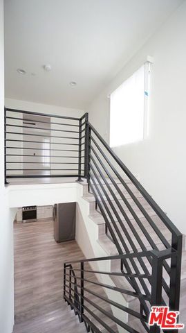 14403 Tiara Street 5, Van Nuys, CA 91401