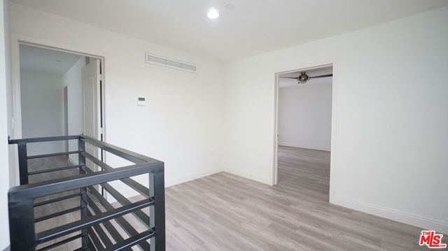 14403 Tiara Street 5, Van Nuys, CA 91401