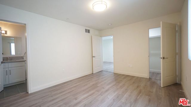 14403 Tiara Street 5, Van Nuys, CA 91401