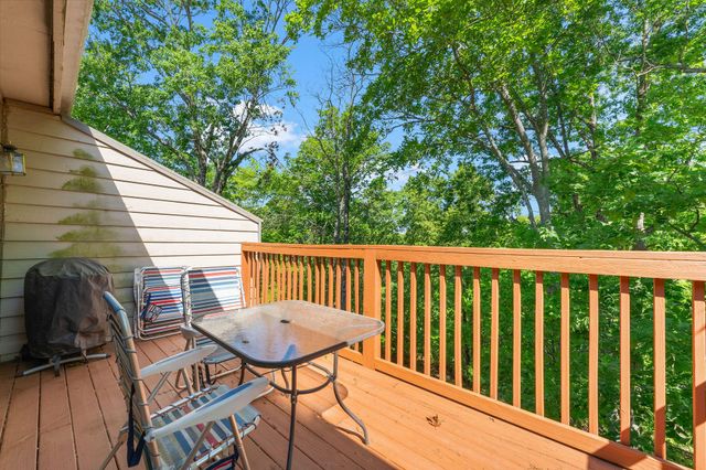 144 Oak Lane 144, Branson West, MO 65737