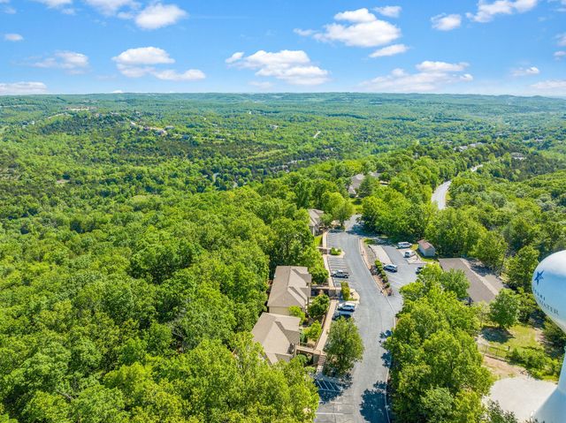 144 Oak Lane 144, Branson West, MO 65737