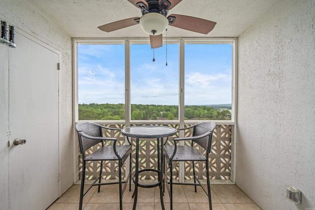 740 Weston Rd Apt 810, Hot Springs, AR 71913