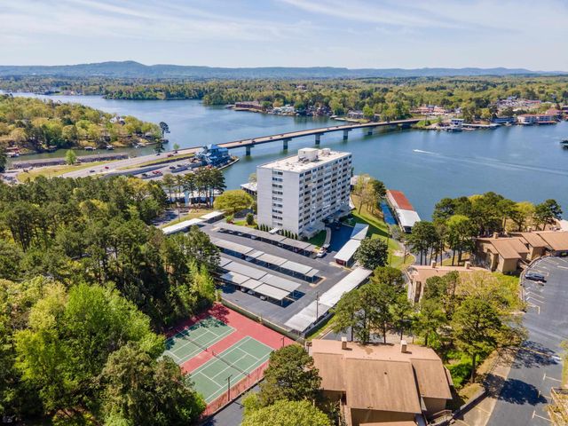 740 Weston Rd Apt 810, Hot Springs, AR 71913