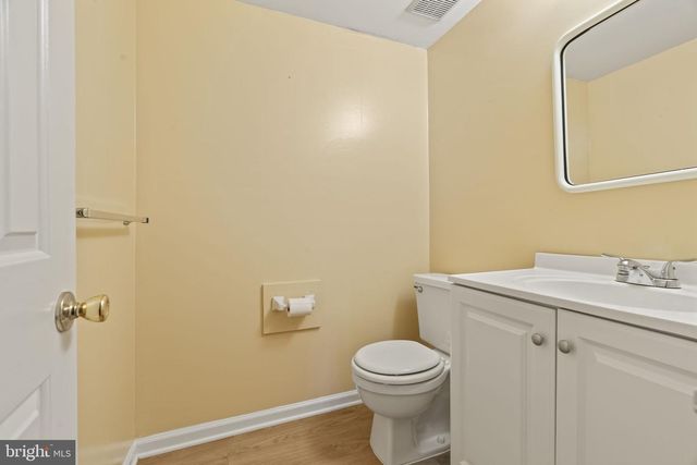 2400 HONEY RUN RD, Ambler, PA 19002