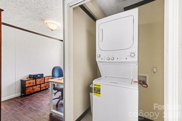 4203 Sunflower Court, Gastonia, NC 28052