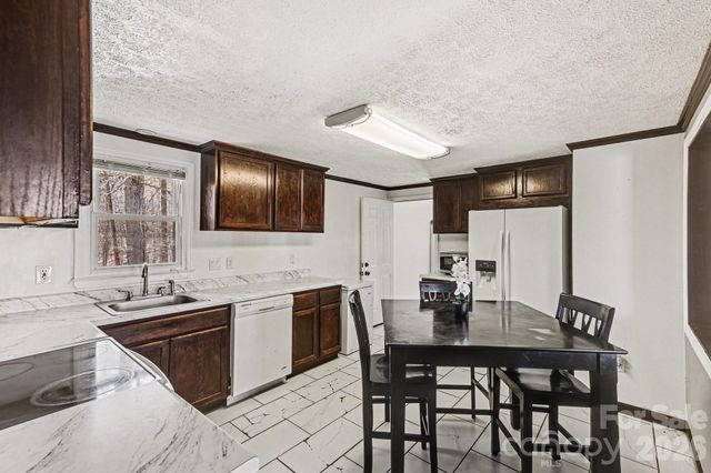 4203 Sunflower Court, Gastonia, NC 28052