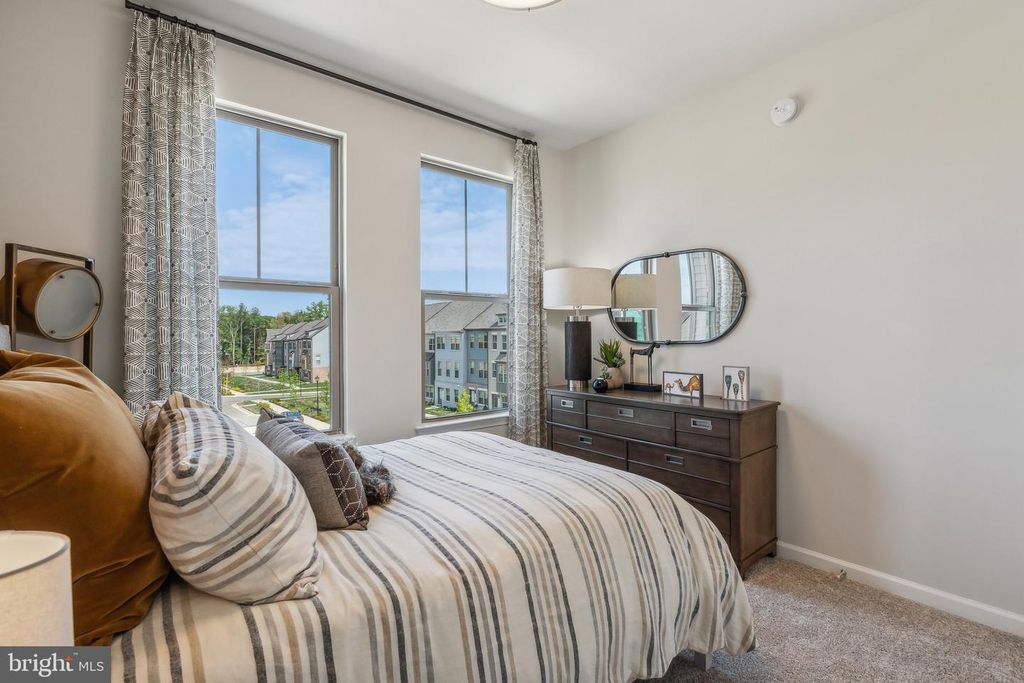 Image 22 of property listing at 7113 GLADEBROOK RD, Brandywine, MD 20613