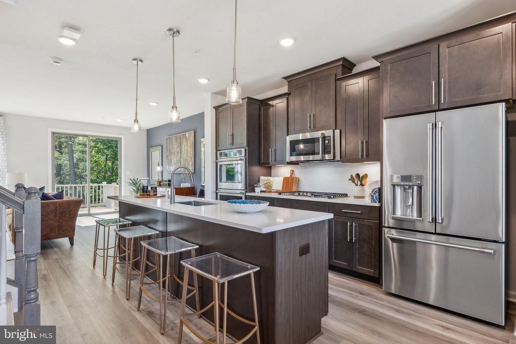 Image 4 of property listing at 7113 GLADEBROOK RD, Brandywine, MD 20613