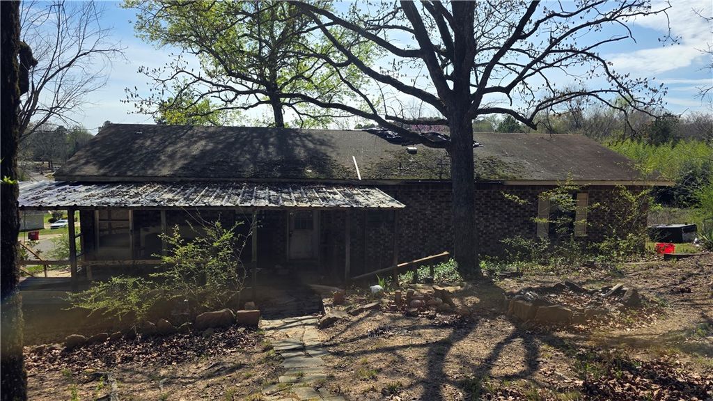 217 Old Mill Road, Dardanelle, AR 72834