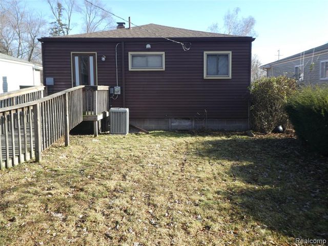 20107 Saint Francis Street, Livonia, MI 48152