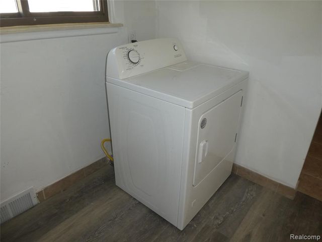 20107 Saint Francis Street, Livonia, MI 48152