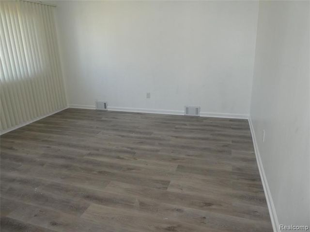 20107 Saint Francis Street, Livonia, MI 48152