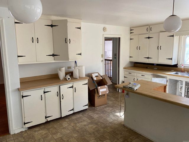 1009 and 1011 Country Club Road, Arkadelphia, AR 71923