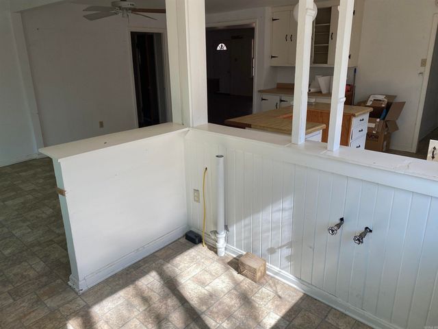 1009 and 1011 Country Club Road, Arkadelphia, AR 71923