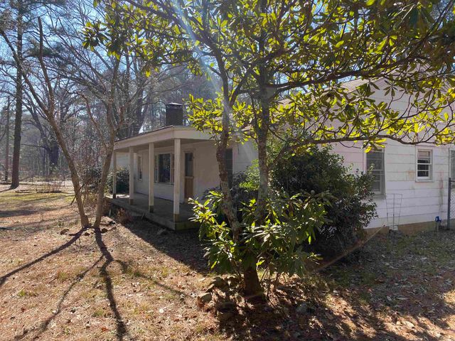 1009 and 1011 Country Club Road, Arkadelphia, AR 71923