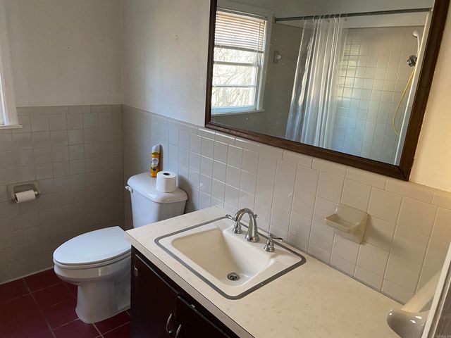 1009 and 1011 Country Club Road, Arkadelphia, AR 71923