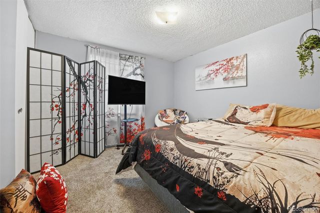 4725 Topeka Court, Denver, CO 80239