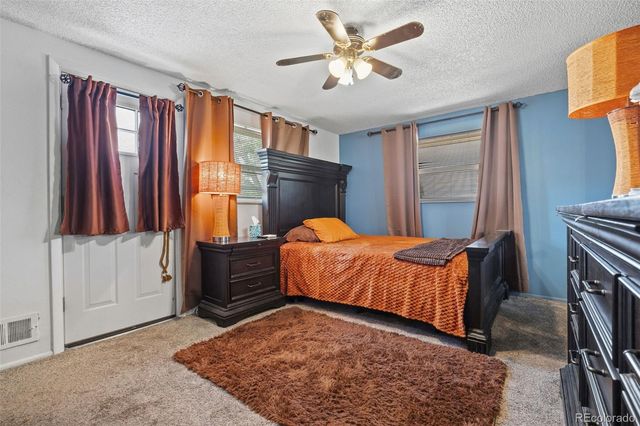 4725 Topeka Court, Denver, CO 80239