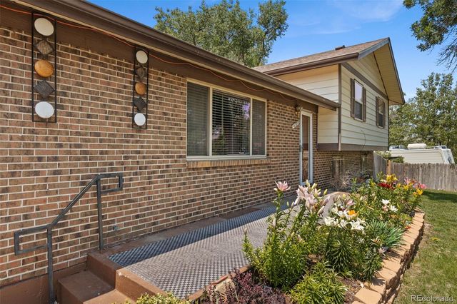 4725 Topeka Court, Denver, CO 80239