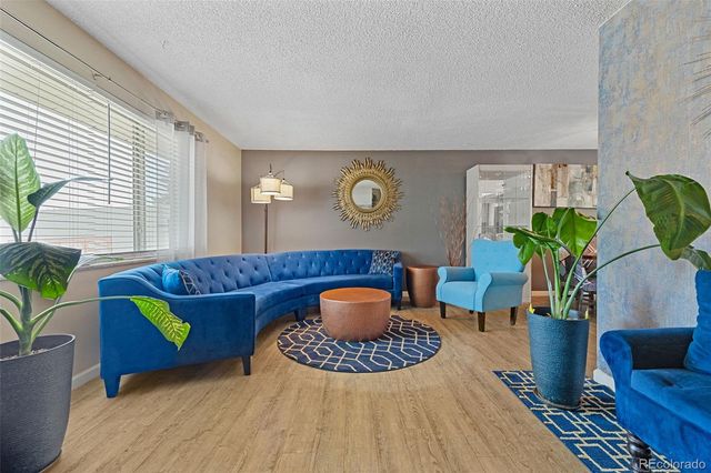 4725 Topeka Court, Denver, CO 80239