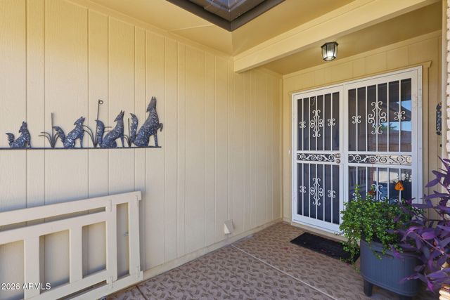 10534 W DESERT FOREST Circle, Sun City, AZ 85351