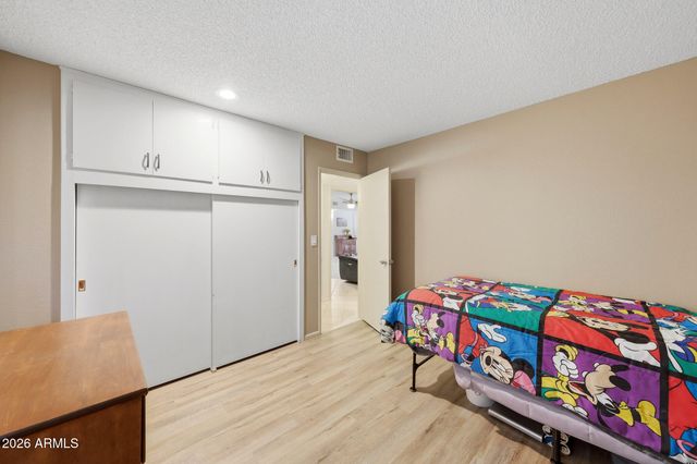 10534 W DESERT FOREST Circle, Sun City, AZ 85351