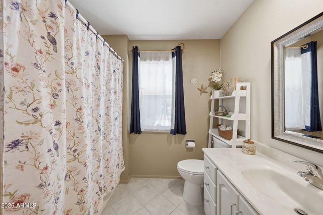 10534 W DESERT FOREST Circle, Sun City, AZ 85351