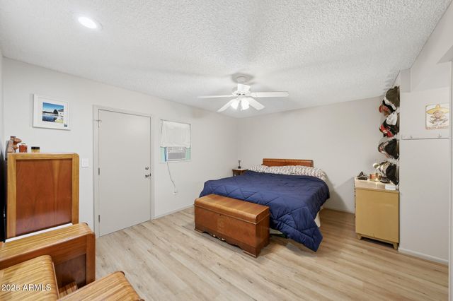 10534 W DESERT FOREST Circle, Sun City, AZ 85351