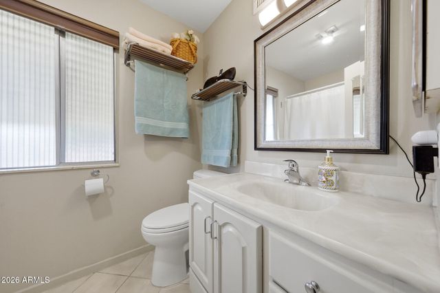 10534 W DESERT FOREST Circle, Sun City, AZ 85351