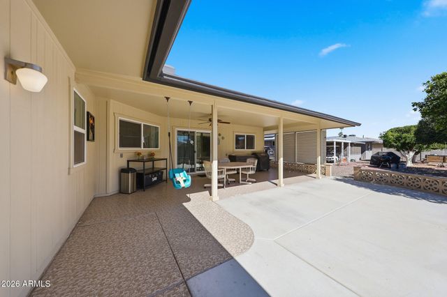 10534 W DESERT FOREST Circle, Sun City, AZ 85351