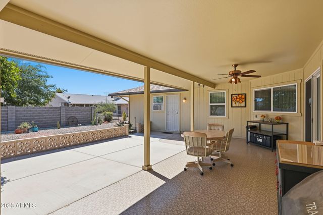 10534 W DESERT FOREST Circle, Sun City, AZ 85351