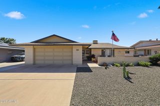 10534 W DESERT FOREST Circle, Sun City, AZ 85351