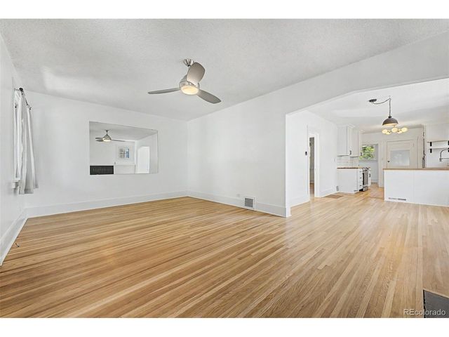 3126 W Clyde Pl, Denver, CO 80211