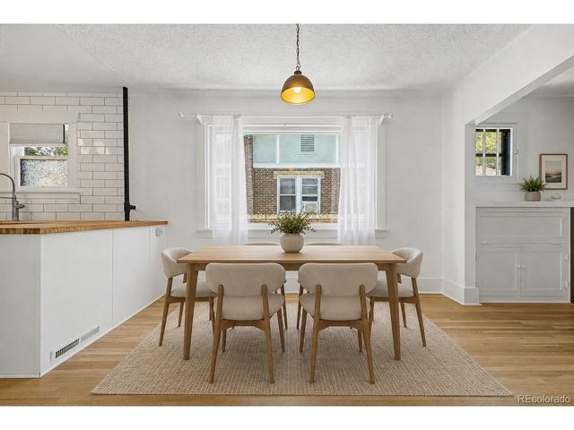 3126 W Clyde Pl, Denver, CO 80211