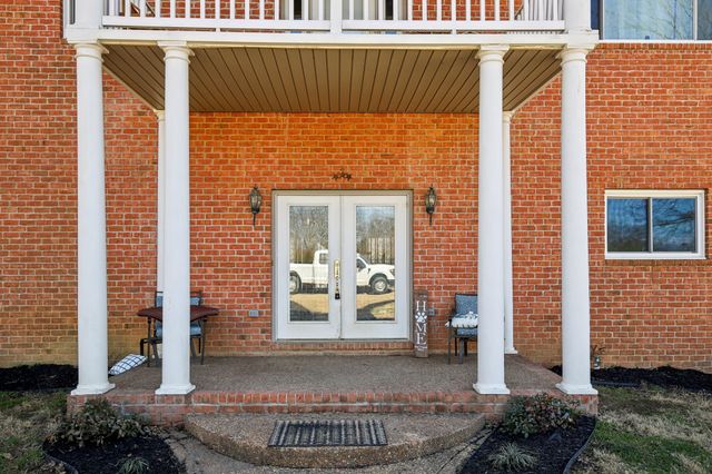 150 J W Thompson Road, N, Westmoreland, TN 37186