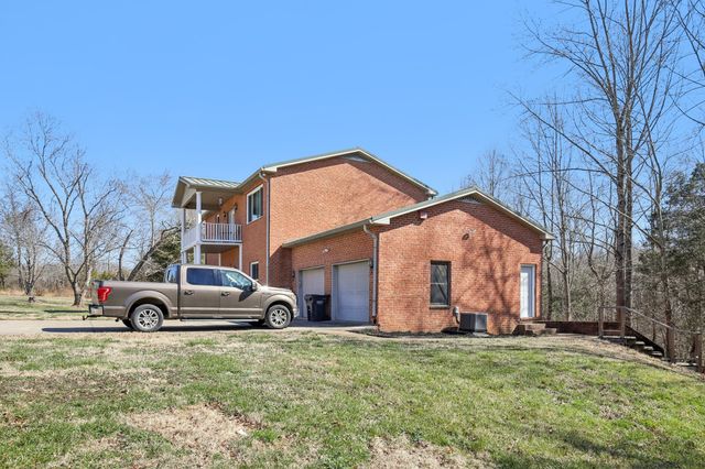 150 J W Thompson Road, N, Westmoreland, TN 37186