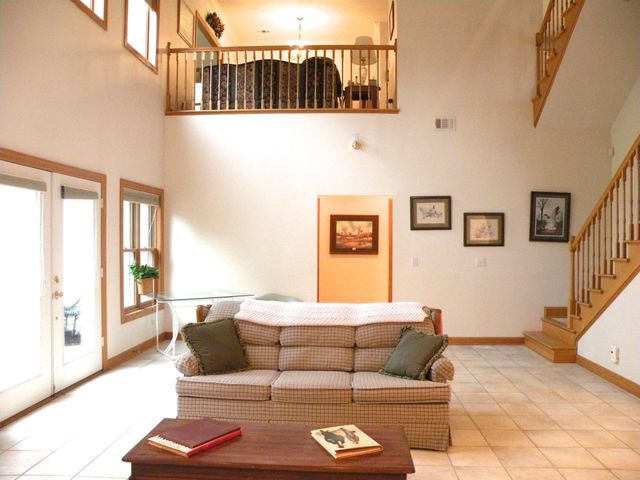 150 J W Thompson Road, N, Westmoreland, TN 37186