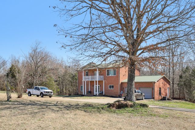 150 J W Thompson Road, N, Westmoreland, TN 37186