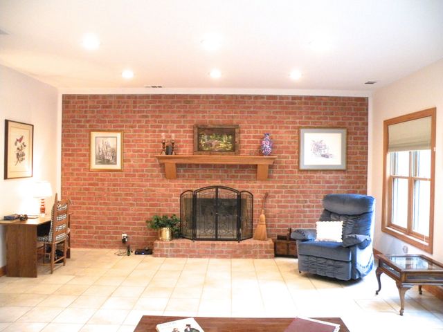 150 J W Thompson Road, N, Westmoreland, TN 37186