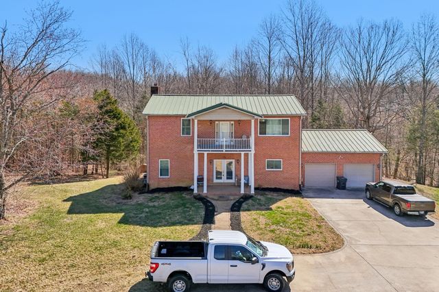 150 J W Thompson Road, N, Westmoreland, TN 37186