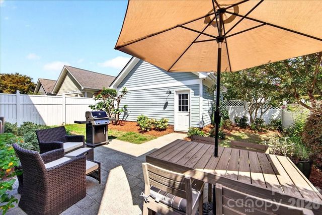 7014 Blakeney Greens Boulevard, Charlotte, NC 28277