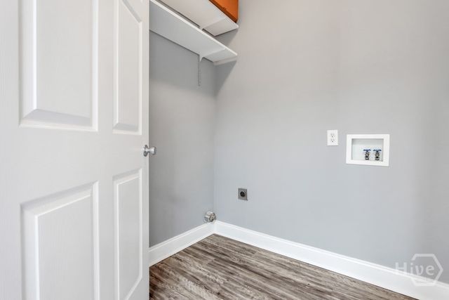 139 Ivy Street, Richmond Hill, GA 31324