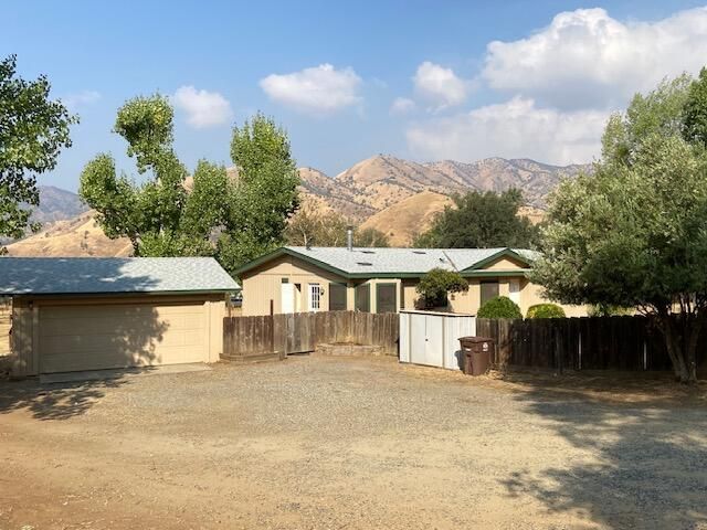 42124 South Fork Drive, Three Rivers, CA 93271