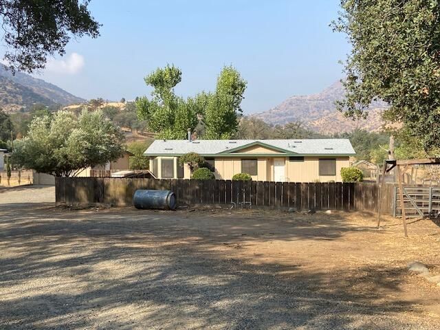 42124 South Fork Drive, Three Rivers, CA 93271