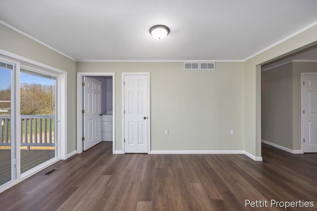 6937 S Townhall Road, Sheridan, MI 48884