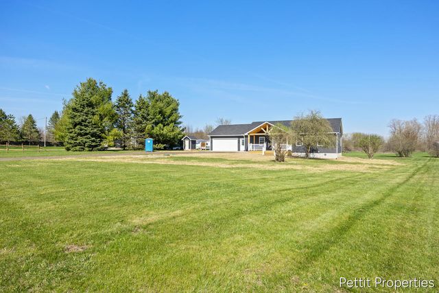 6937 S Townhall Road, Sheridan, MI 48884