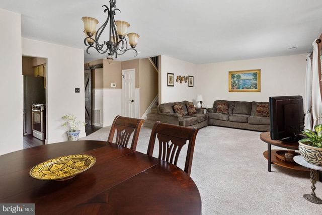 20 GLOUCESTER CT, Bordentown, NJ 08505